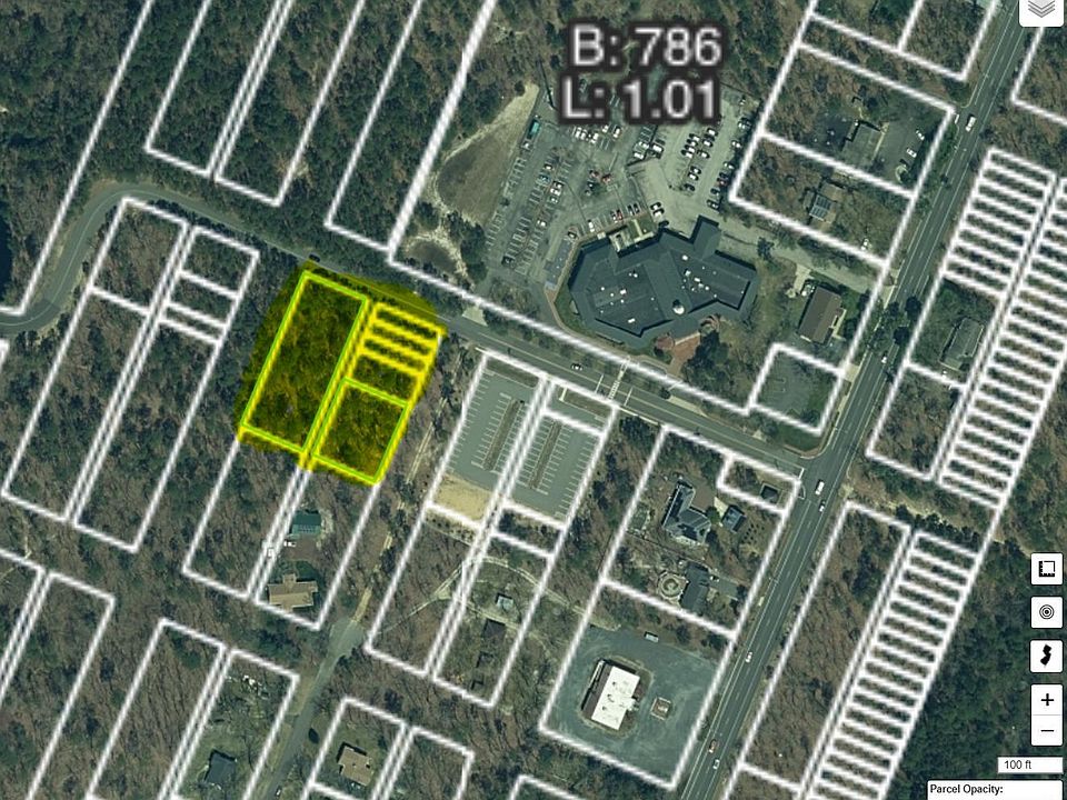 2nd image of 13th St