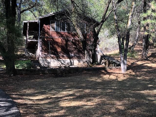 2nd image of 18400 Turtle Ln