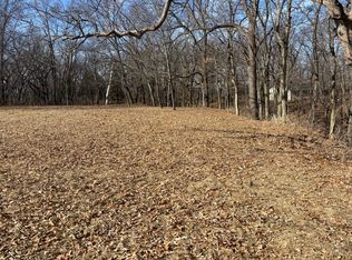 595 Cardinal Dr, Varna, IL