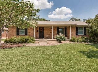 10641 Le Mans Dr, Dallas, TX 75238