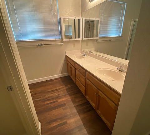 5th image of 1616 Blanchard Dr