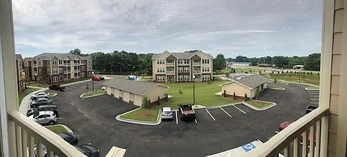 The Glen Apartments Photo 1