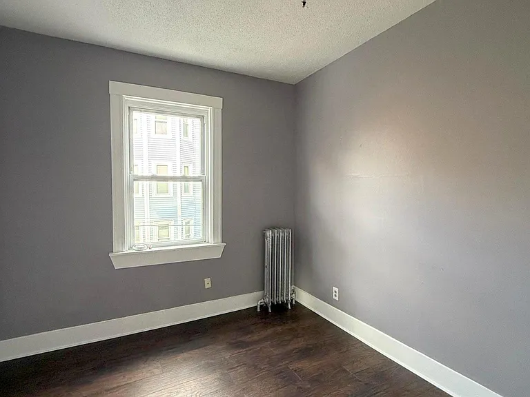 196 Sherman St #2 — Photo 5