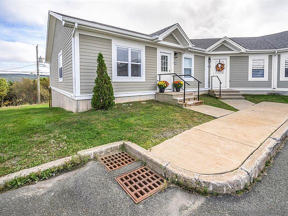 4th image of 20 Spring Meadow Court