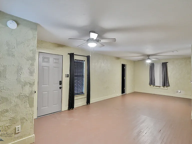 609 Sunset Dr — Photo 15