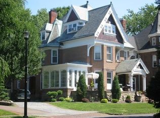 8 Sibley Pl, Rochester, NY 14607