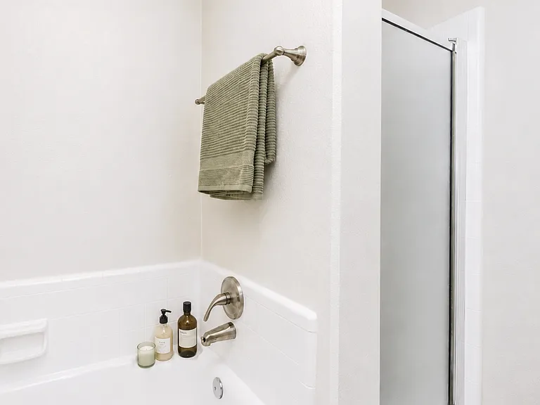 Timbers Apartment Homes — Photo 11