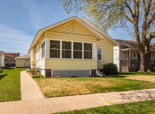 1217 Avon St, La Crosse, WI 54603
