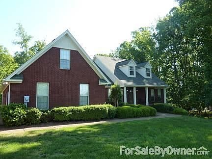 Beautiful brick home built in 2000