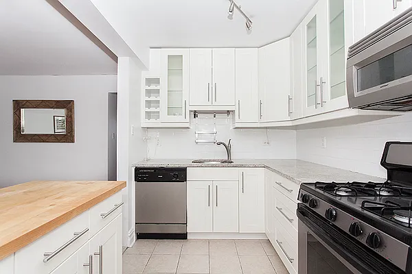 Sold by Brooklyn Hearth Realty | media 14