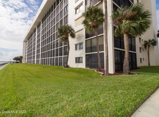 300 S Sykes Creek Pkwy APT 101C, Merritt Island, FL 32952