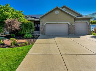 1475 E Harvey Rd, Fruit Heights, UT 84037