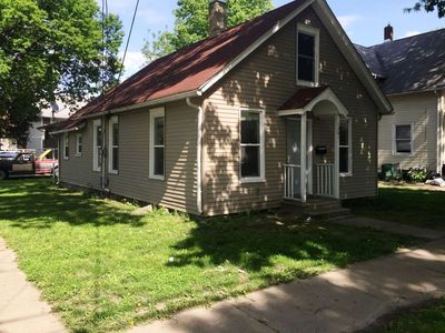 1301 1st St SW, Cedar Rapids, IA, 52404