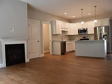 2 Cleveland Ave #2 — Photo 10