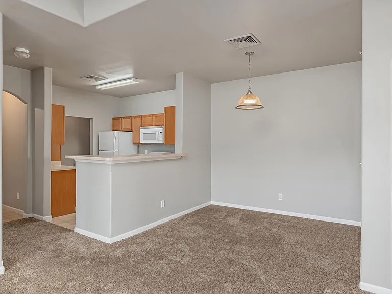 Highland Ridge — Photo 21