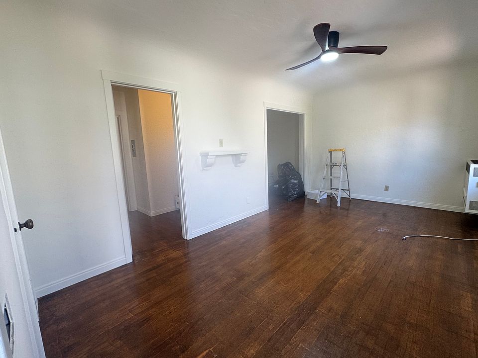 1st image of 126 W Ortega St #126