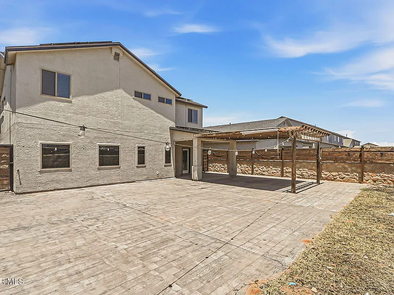 14724 Tierra Fortaleza Ave — Photo 30