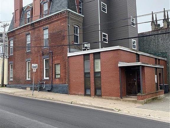 2nd image of 101 Carleton St