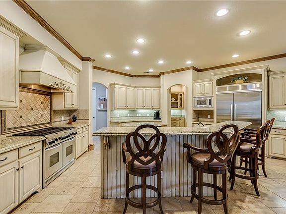 3rd image of 11225 Russwood Cir