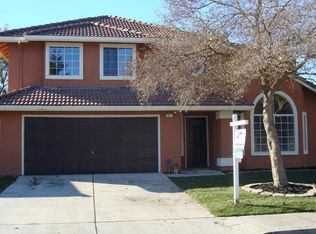 471 Ashwood Ct, Los Banos, CA 93635