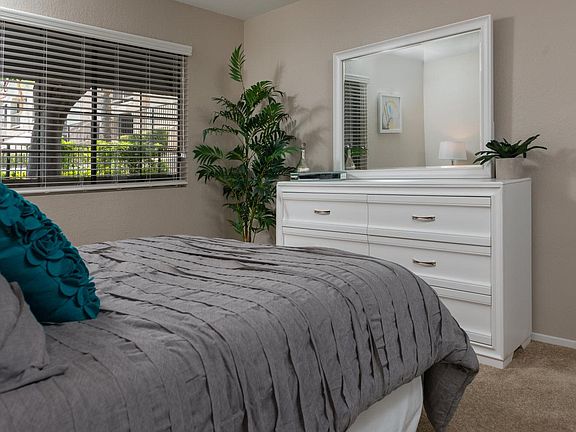 3rd image of 653 Country Club Dr #1322