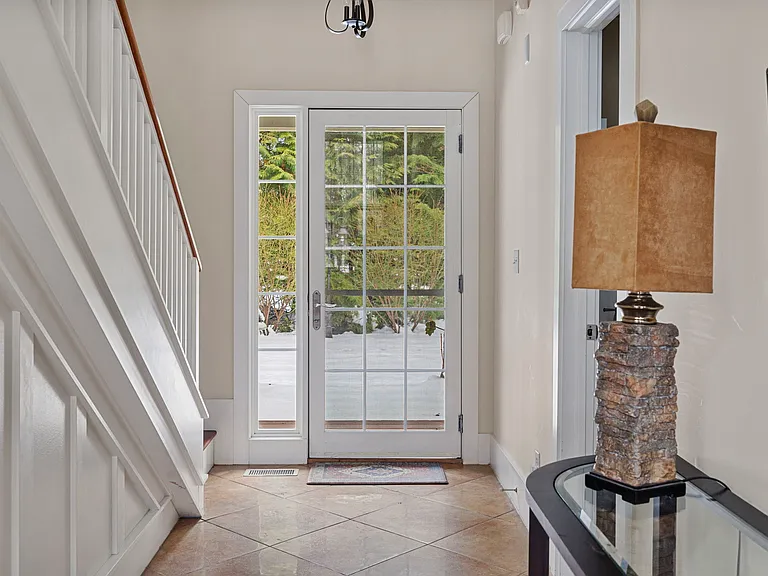 13217 Three Oaks Rd — Photo 8