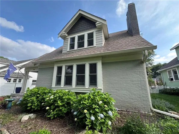 109 E Dartmouth Rd, Kansas City, MO 64113