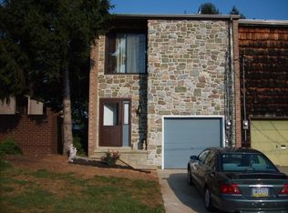 817 Fremont St, Lancaster, PA 17603