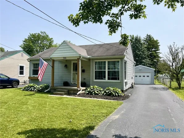 516 W 7th St, Perrysburg, OH 43551