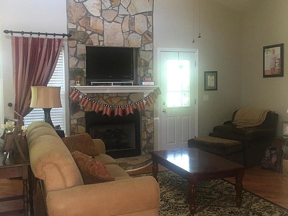 5th image of 197 Ridge Dr