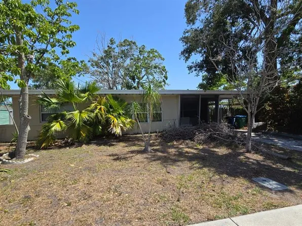 10110 66th Ave, Seminole, FL 33772