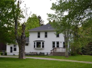 13995 Leonard Rd, Spring Lake, MI 49456