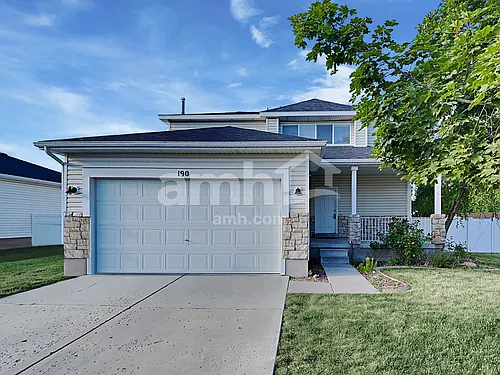 190 E 1325 N Photo 1
