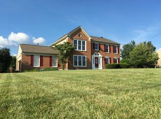 1584 Old N Bend Rd, Hebron, KY 41048