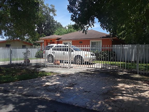 3rd image of 16311 NW 41st Ave