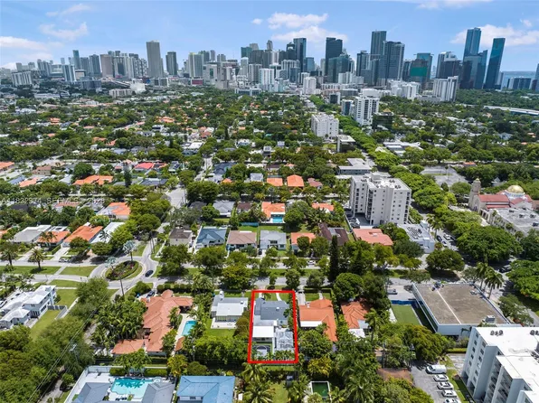 340 SW 25th Rd, Miami, FL 33129