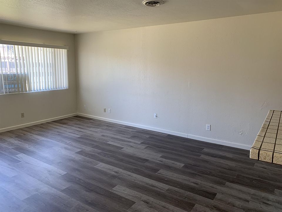 1st image of 278 N Northwoods Ave #1