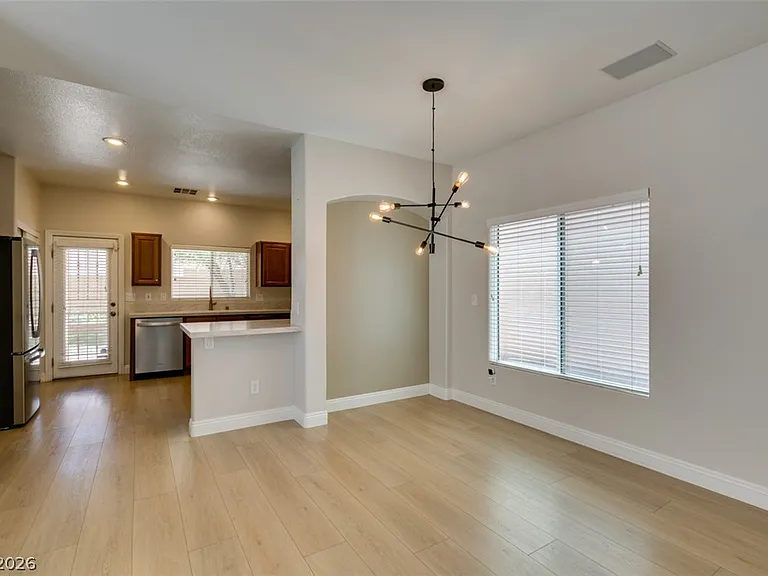 8909 Houston Ridge Ave — Photo 2