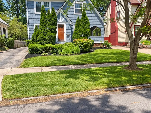 3953 Elmwood Rd, Cleveland Heights, OH 44121