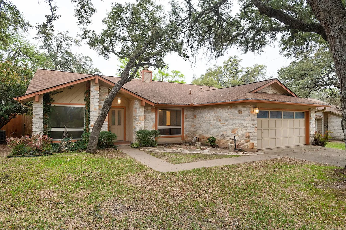 Building Photo - 3511 Lovage Dr