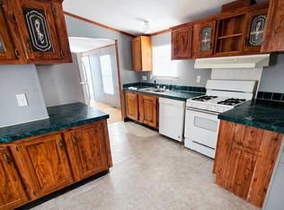 2500 Farm Bureau Rd #39, Manhattan, KS 66502