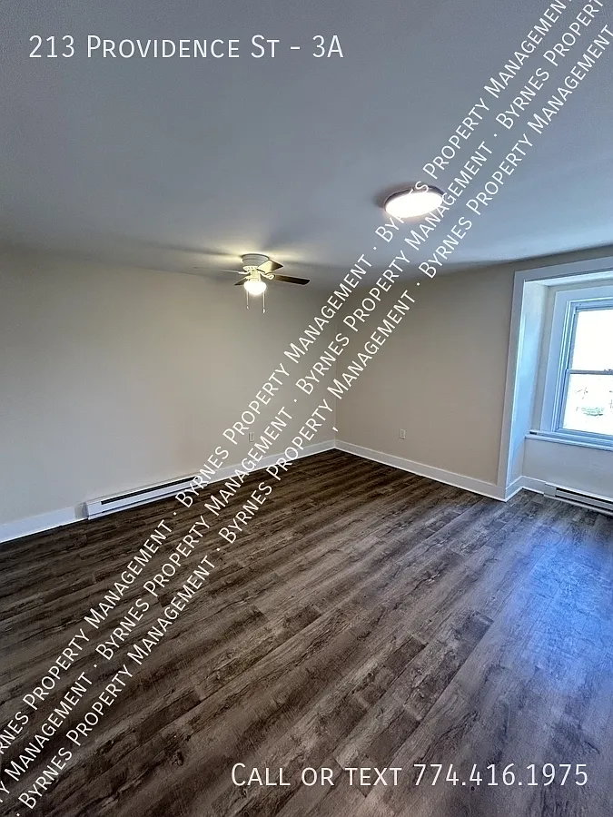 213-215 Providence St Putnam. CT — Photo 4