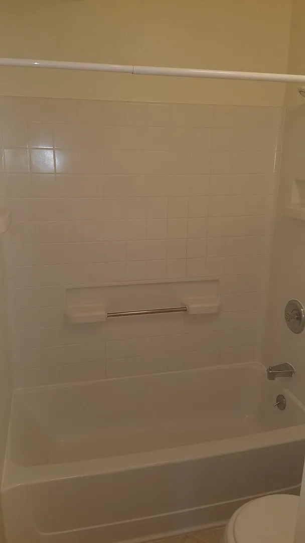 Coming Soon! Cute Studio In Old Sw Reno!! — Photo 2