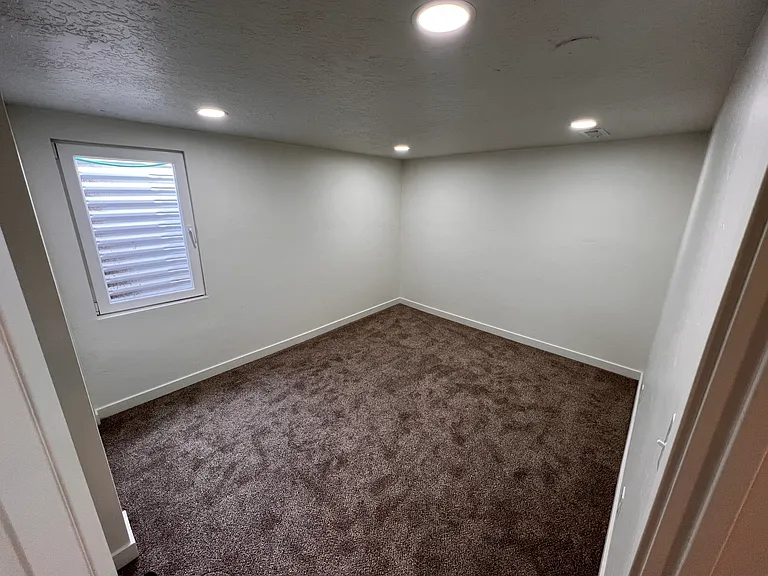 10200 S Crocus St — Photo 18