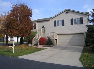 1665 Daisey Ln #37, Westland, MI 48186