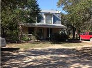 897 County Road 331, Floresville, TX 78114