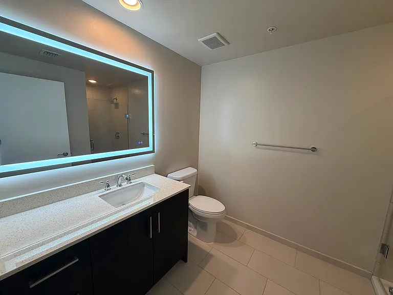 1111 SW 3rd Ave #220 — Photo 2