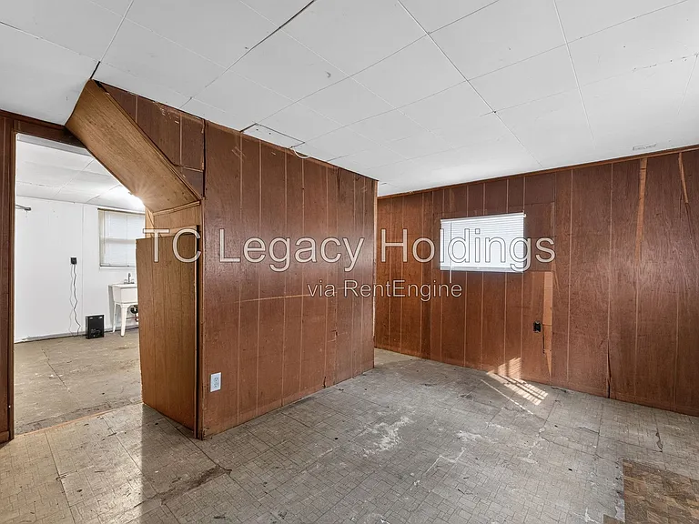 1610 N 18th St — Photo 32
