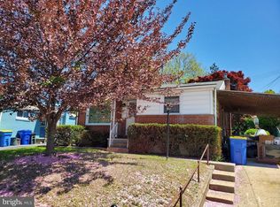 129 N Hills Rd, York, PA 17402