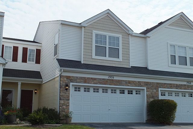 1st image of 1970 Cobblestone Dr